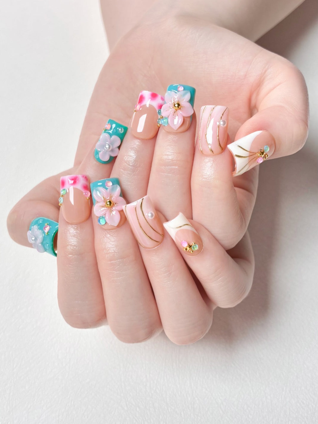 handmade-korean-nude-pink-ombre-3d-cherry-blossom-pearl-crystal-chain-square-press-on-nails