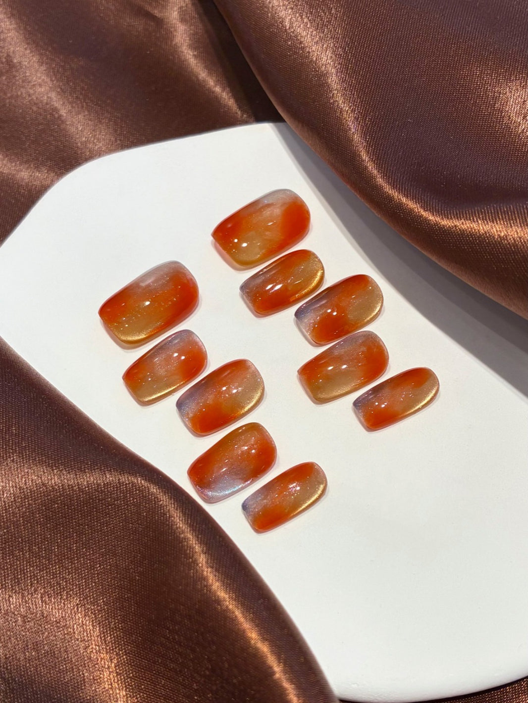 Amber Cat Eye Gradient Press On Nails